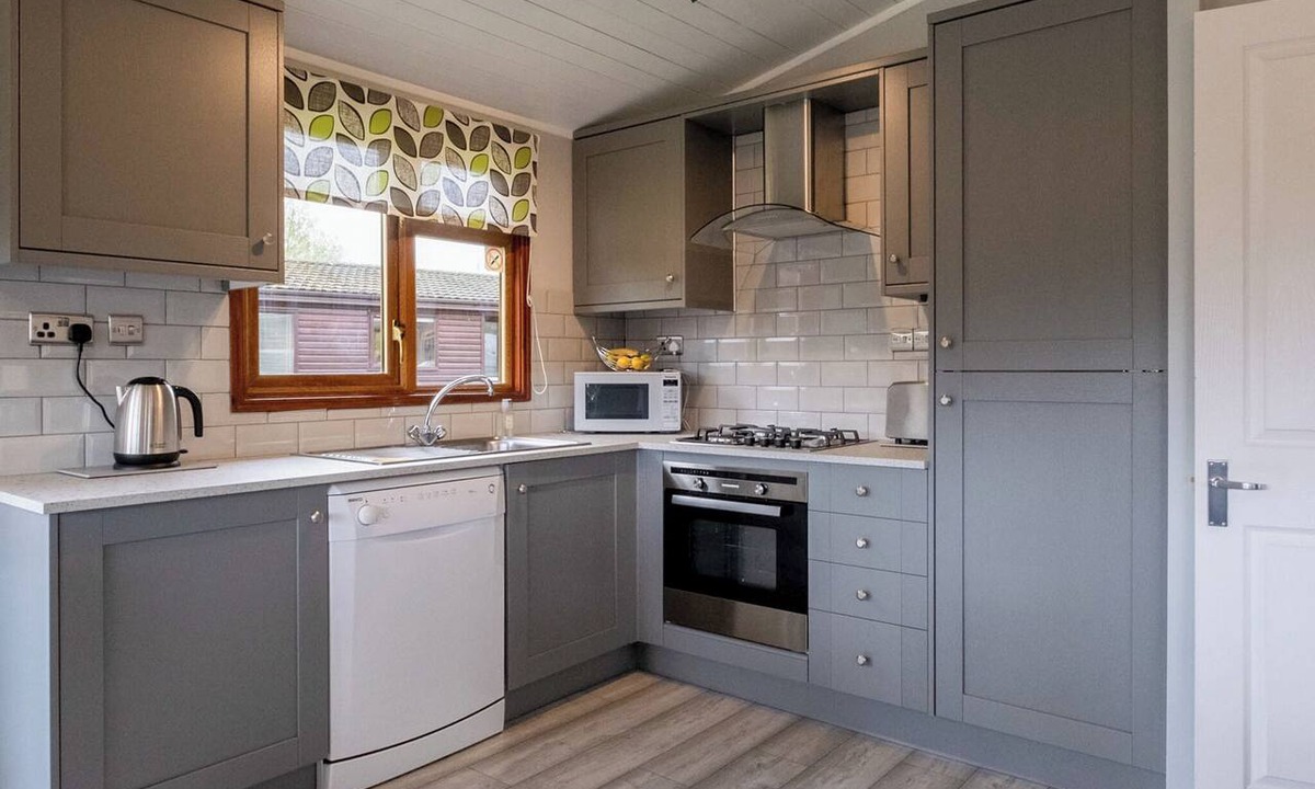 Carnforth Ski Chalet | 4 bedroom accommodation in Carnforth