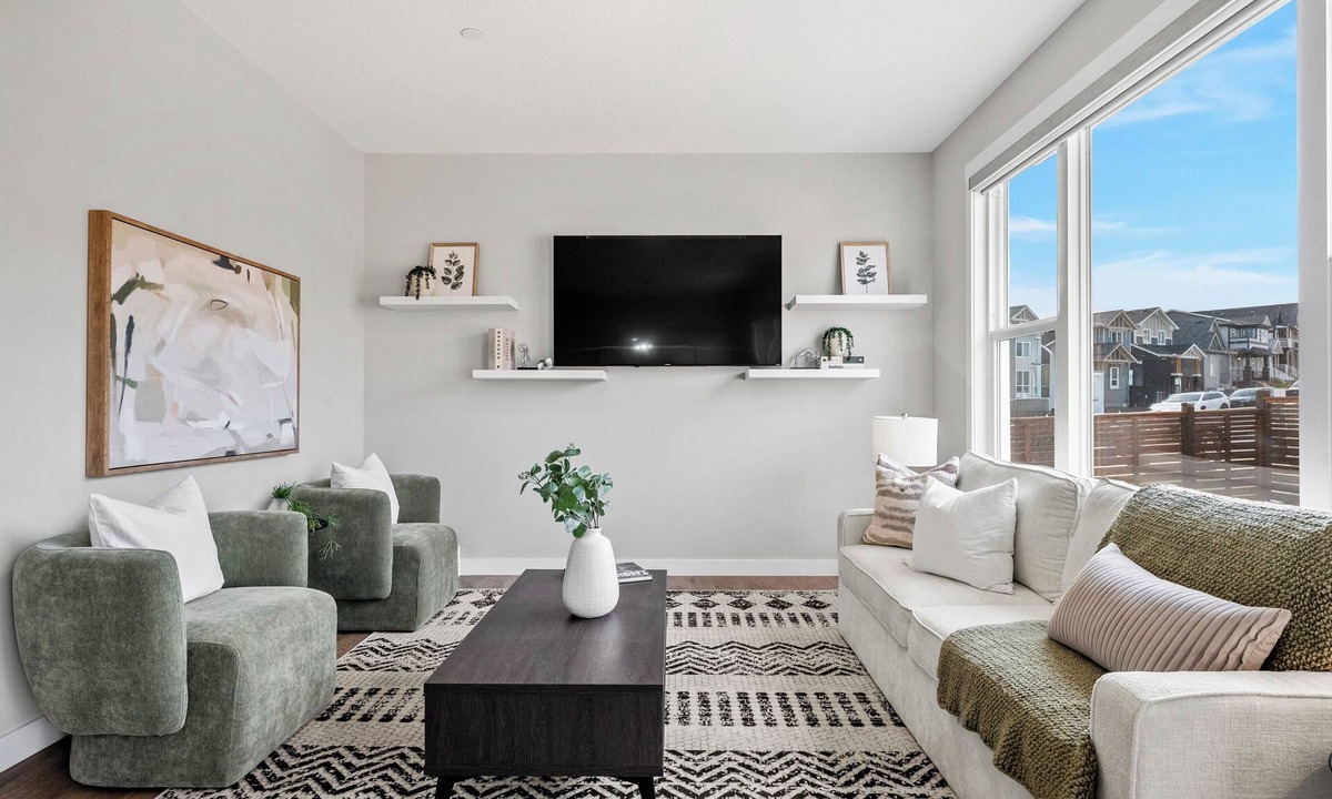 Calgary House | 5BR Home2 Kitchens Double Garage Close to Banff
