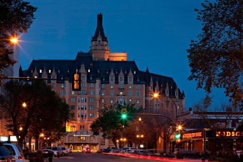 Saskatoon Downtown Hotel | Delta Hotels by Marriott Bessborough