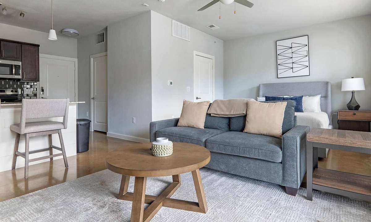 Buda Apartment | Landing | Stunning Studio, Clubhouse, Yoga Studio