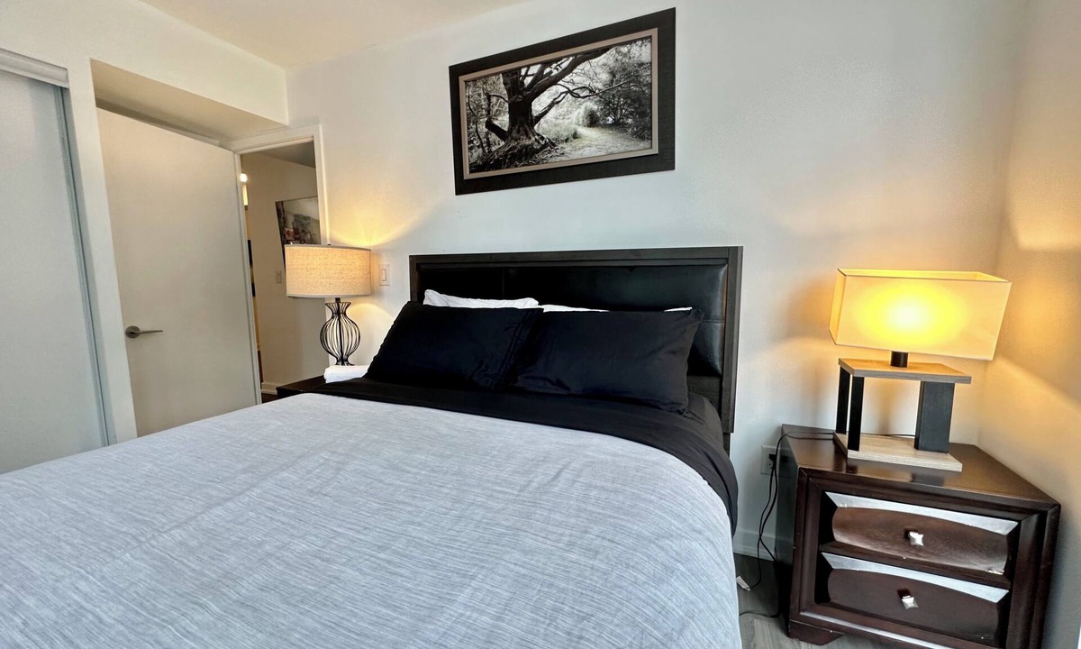 Bathurst Quay Apartment | Luxury 3 Bed Suite
