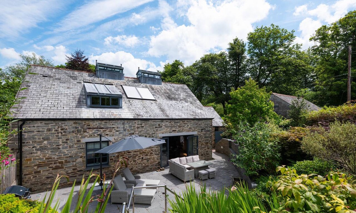 Bodmin House | The Forge, North Cornwall, Family & Dog Friendly