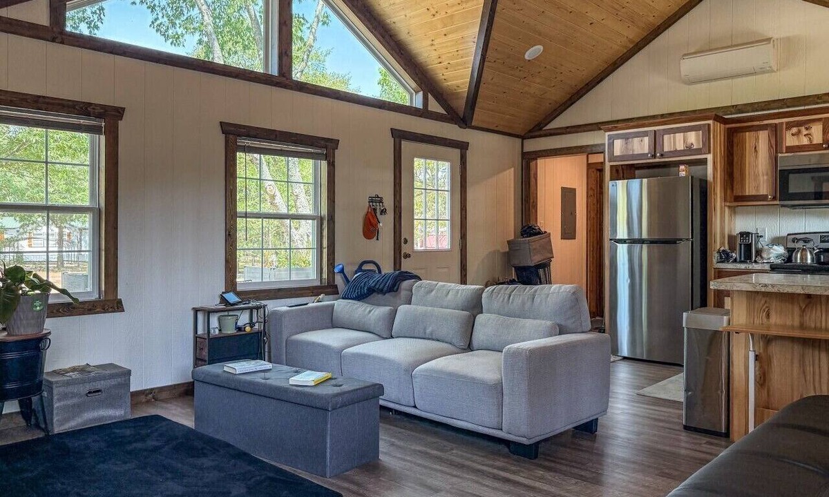 Quitman Cabin | The Lakeside Amish Cabin