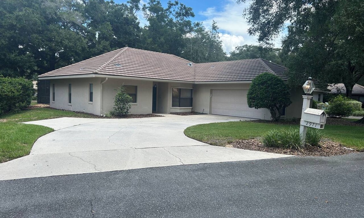 Black Diamond House | Three bedroom Black Diamond Ranch pool home