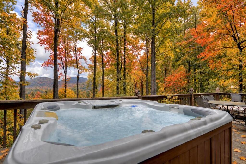 Walnut Mountain House | Wind Rush
