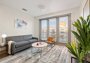 87 m² Apartment ∙ 2 bedrooms ∙ 6 guests in Central Arlington