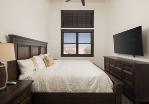 Affordable Monthly Stays! | Downtown Moab | Pet Friendly| Storage - LDV1 in Moab