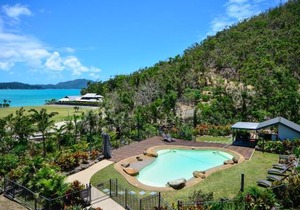 Lagoon Beachfront Lodge 201 on Hamilton Island by HamoRent in Hamilton Island