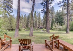 Metolius River Resort Cabin 7 - Luxurious cabin on the Metolius River w/ in Camp Sherman
