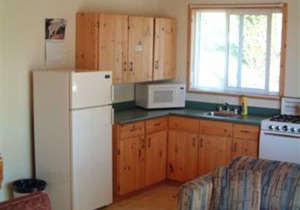 Portage Lodge - Cabin #5 (4 people) - Kenora, Ontario, Canada in Kenora, Unorganized in Kenora