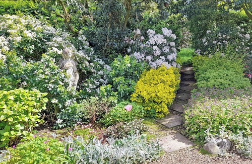 Aldborough Cottage | 1 bedroom accommodation in Lower Gresham