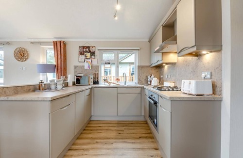 Wiseman's Bridge House | 2 Bed in Stepaside (oc-pw1003)