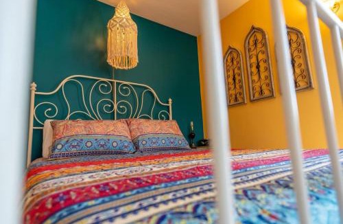 Cornwall House | Cardinal Inn Boho Room