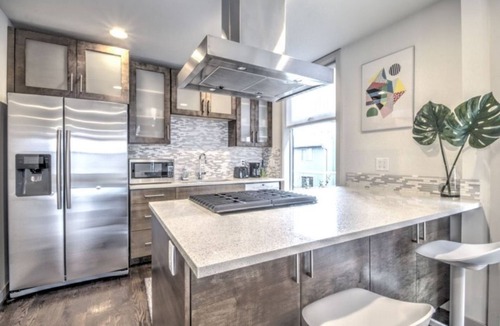 Squire Park House | Central Modern Home with Rooftop
