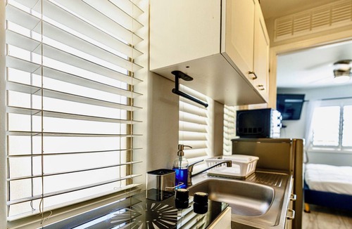 Lindsay Ranch Apartment | Civic Centre, Compact Microapt layout & Sprt Entry
