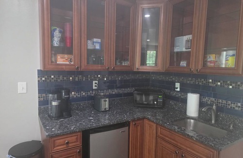 Ashburn House | Comfortable private retreat in the Ashburn, VA