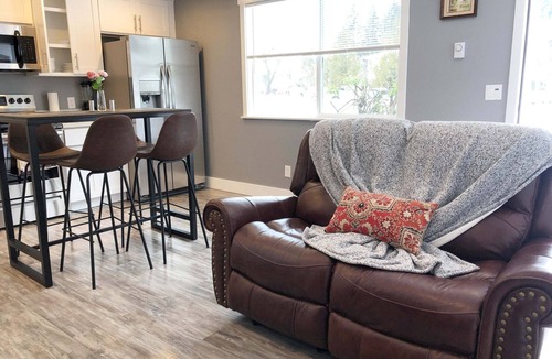 Bothell House | Cozy 1bd Duplex Unit - Downtown Bothell and UW Bothell