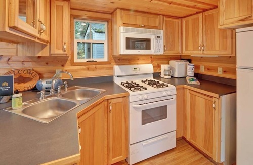Olga Cabin | Cozy 1BR Waterfront Cabin with Mountain Views
