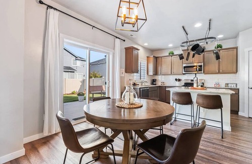 Eagle Villa | Cozy & Charming Home in Eagle Id