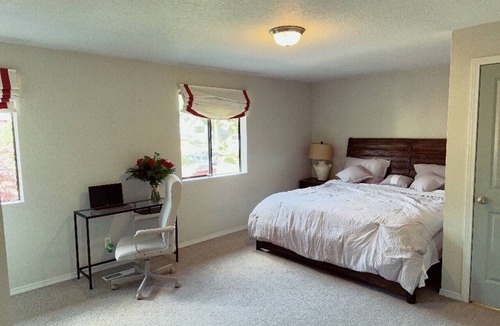 Bothell House | Cozy, Quiet, Bothell River House