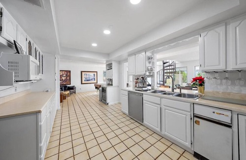 Lake Ida Shores House | Delray Beach Paradise