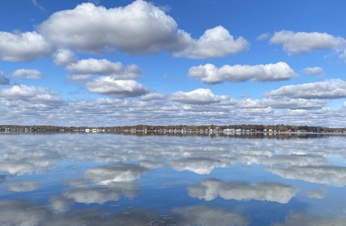 Manitou Beach-Devils Lake Cottage | Devils Lake Water Front Vacation Home Rental.