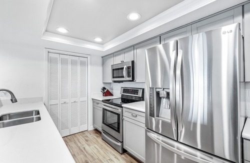 Ormond-by-the-Sea Condo | Direct oceanfront corner with private balcony, heated beachfront pool and garage parking