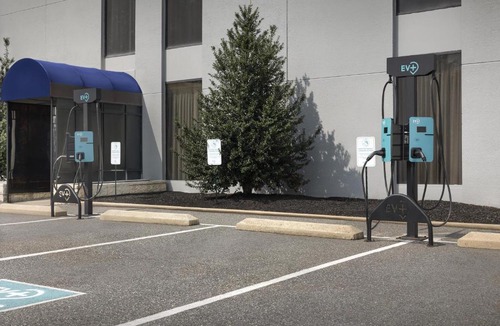 Primos Secane Hotel | DoubleTree by Hilton Philadelphia Airport