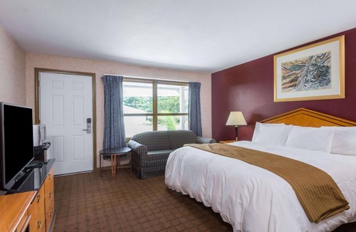 Central Village Hotel | Elite Inn