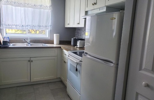 Windsor Apartment | Flower Town