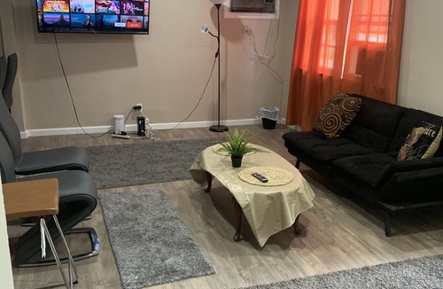 Hackensack House | Hackensack 4Beds/2bath, Newly Renovated Home w parking/backyard