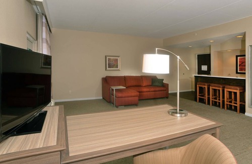 Turners Hotel | Hampton Inn Springfield-Southeast