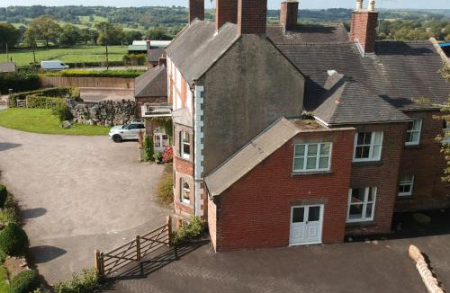 Leek House | Heath View