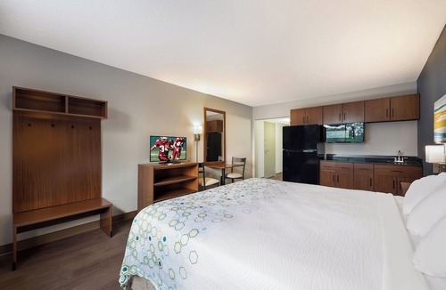 Painted Post Hotel | HomeTowne Studios by Red Roof Painted Post