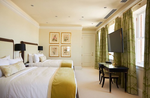Big Spring Hotel | Hotel Settles
