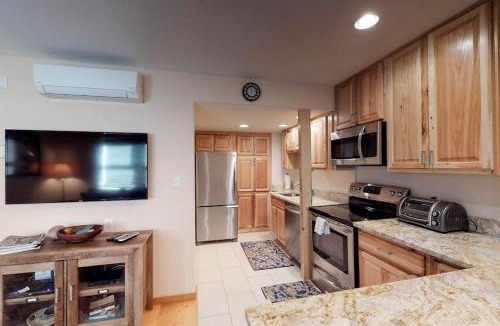 Historic Downtown Durango Apartment | Jarvis #202