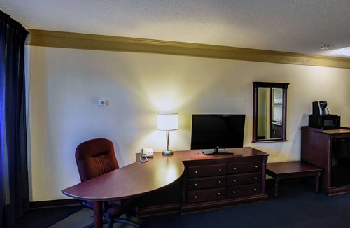 Rouyn-Noranda Hotel | Le Deville par G5