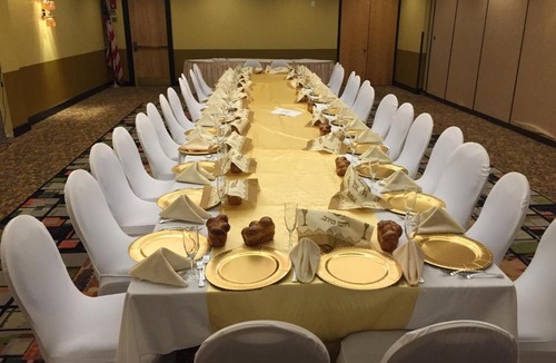 Clinton Hotel | Liyo Inn