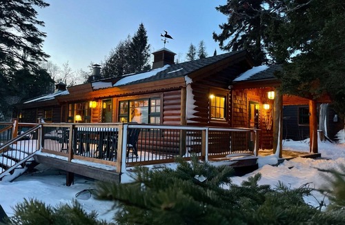 Lutsen Cabin | Lorelei of the Lake - Charming Cabin & Guest Cabin on the Shore of Lake Superior