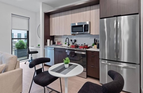 Pendleton Apartment | Luxurious 2 Bed Suite—in OTR Cincinnati!