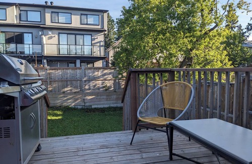 Marda Loop House | Marda Loop Blue Bungalow