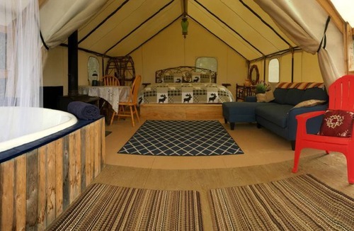 Ibex Valley RV Rental | Off-Grid Yukon Glamping Retreat for Couples