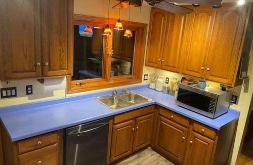 Makanda House | Panthers Inn.
