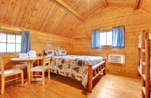 Bloomington House | Rustic Cabin with Views in Bloomington