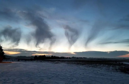 Fort Saskatchewan House | Secluded Vacation Rental with Lovely Prairie Views near Edmonton, Alberta