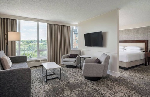 Saskatoon Downtown Hotel | Sheraton Cavalier Saskatoon Hotel