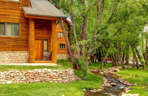 Park City Cabin | !Ski home!/Walk to lift! - Cabin for 8 - 2bd/2.5ba