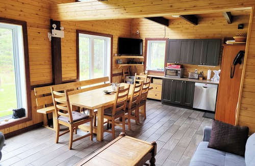 Saint-Hermenegilde Ski Chalet | Spa Nature Estrie