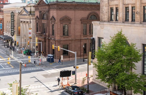 Downtown Baltimore Hotel | SpringHill Suites by Marriott Baltimore Downtown Convention Center Area