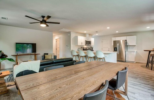 Redding House | Starlight Retreat